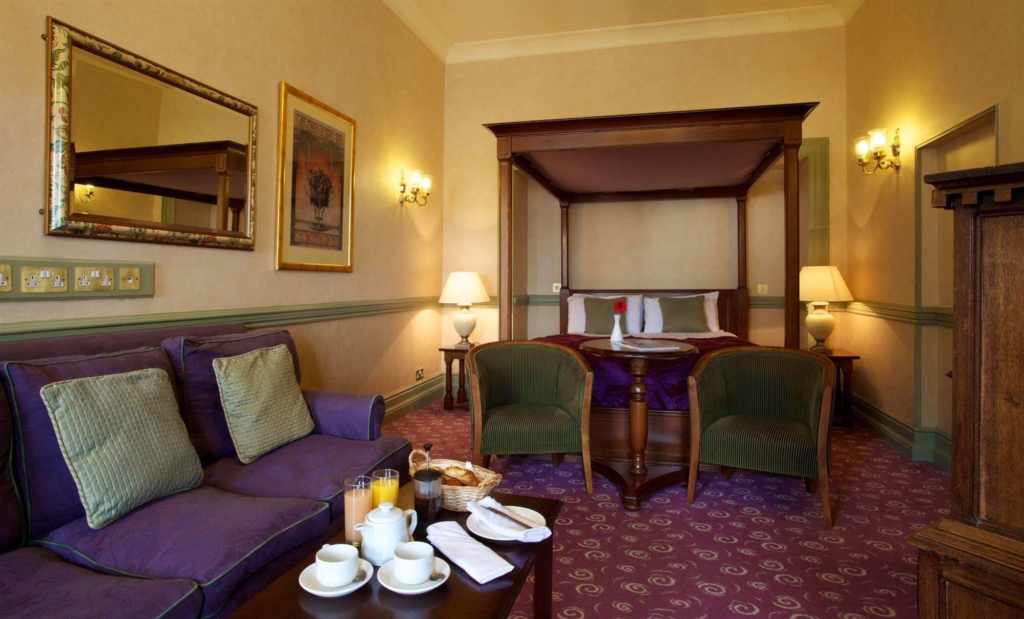 The Rutland Arms Hotel Newmarket  Eksteriør billede