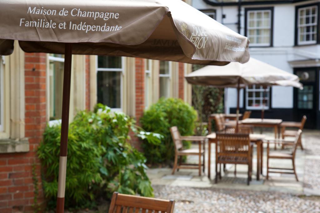 The Rutland Arms Hotel Newmarket  Eksteriør billede